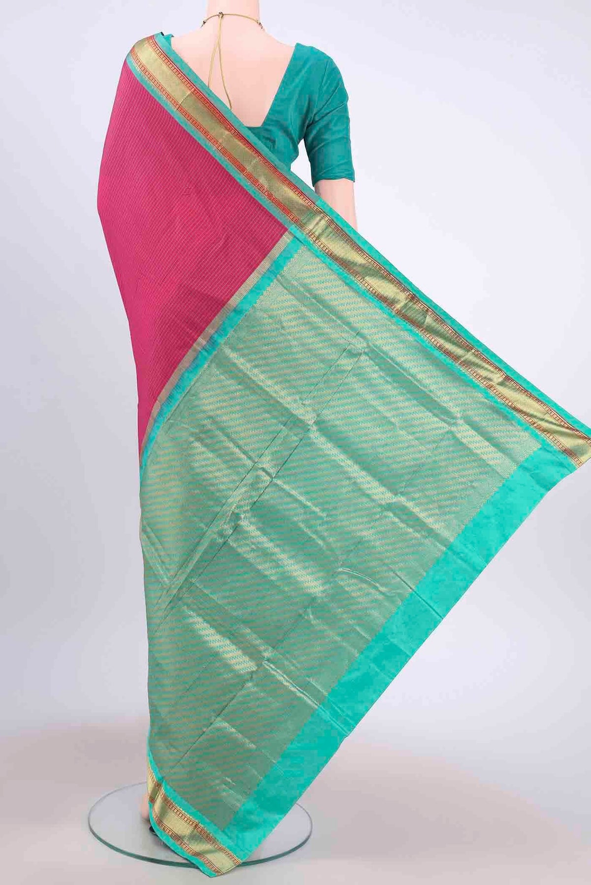 Flat view of Pink Narayanpet Silk Saree with Checked design on the body and Zari Border