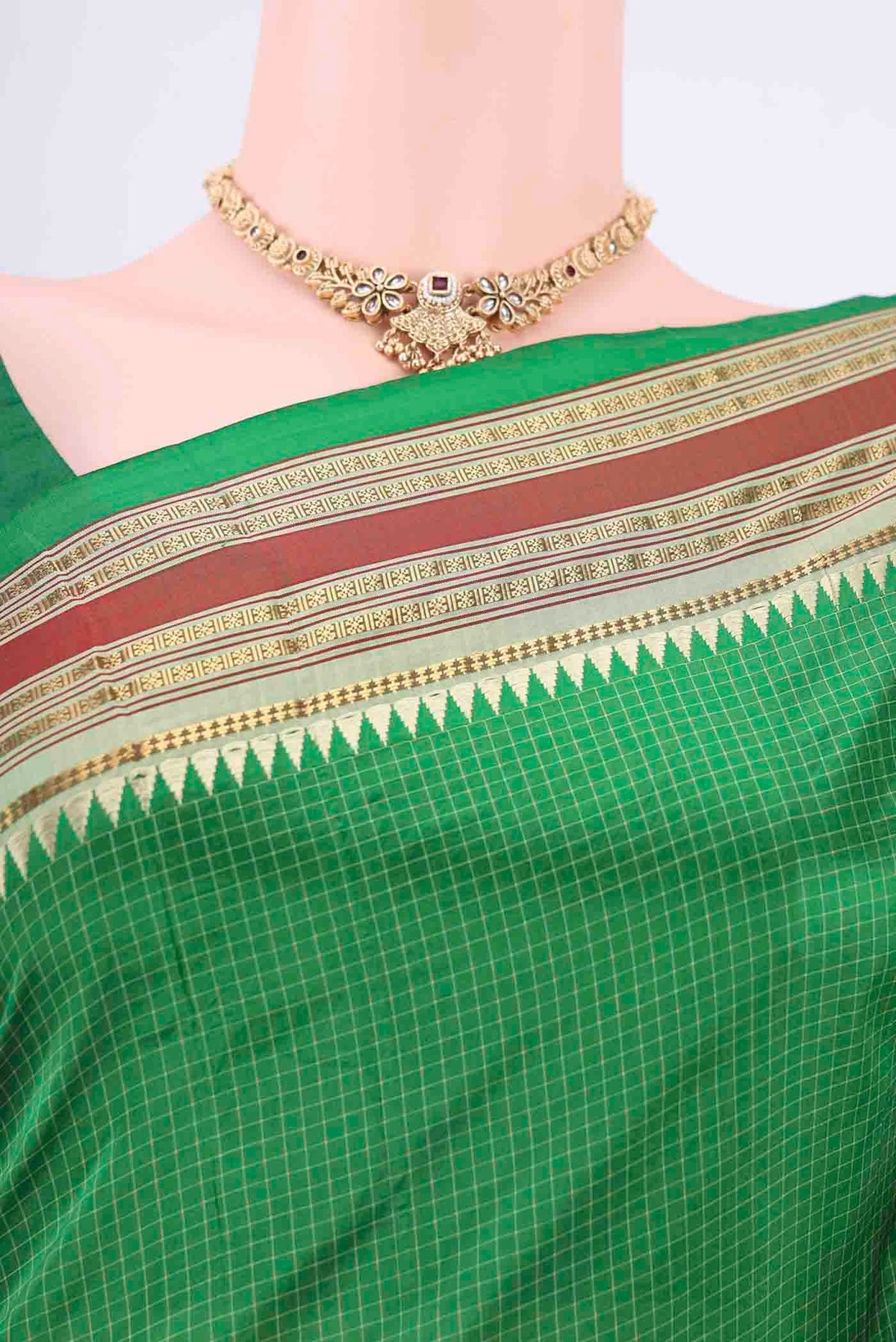 Border image of Green Narayanpet Silk Saree with Checked design on the body and Zari Border
