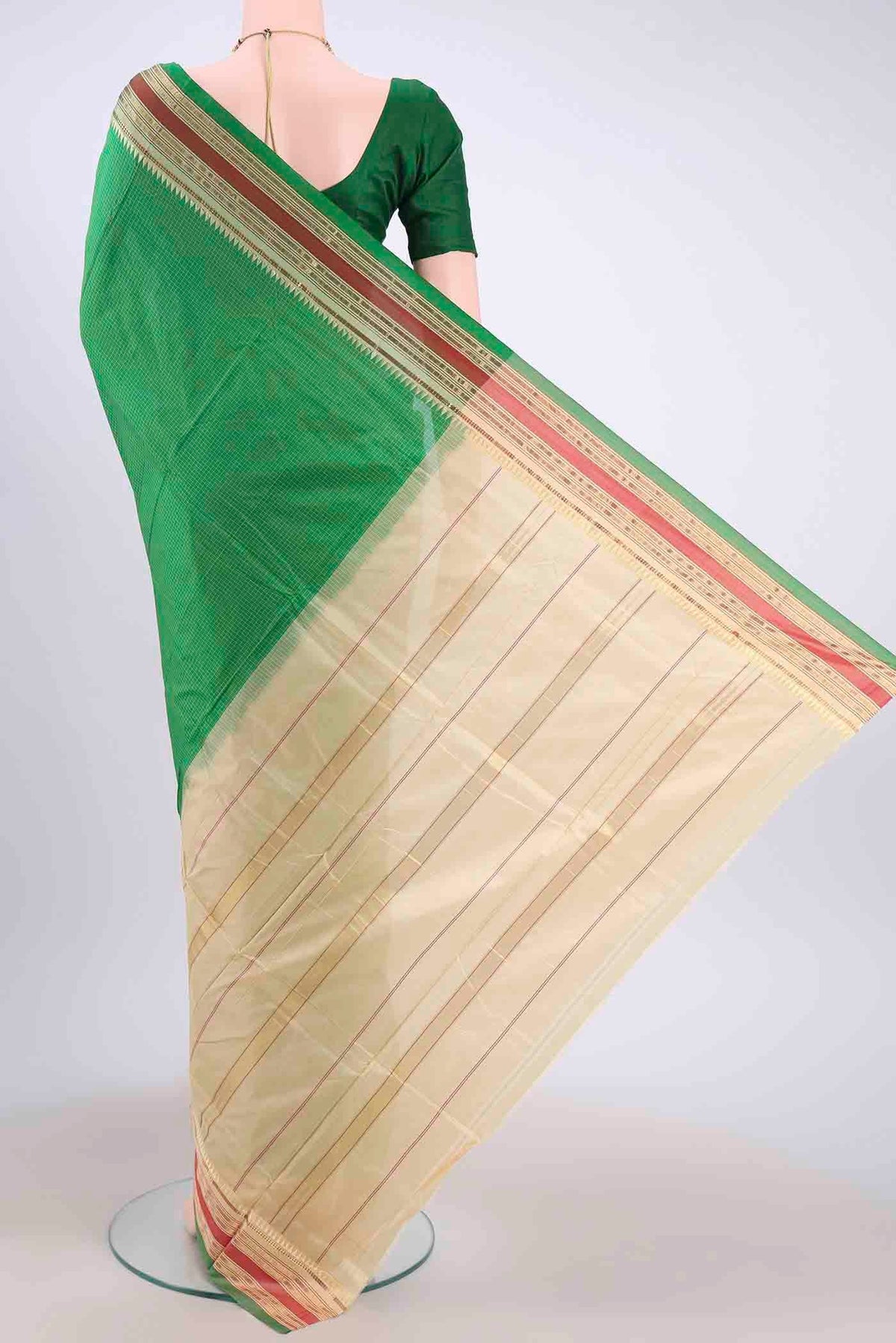 Flat view of Green Narayanpet Silk Saree with Checked design on the body and Zari Border