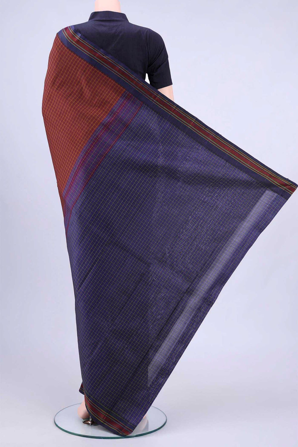 Flat view of Maroon Kanchipuram Saree with Checked design on the body and Thread Border