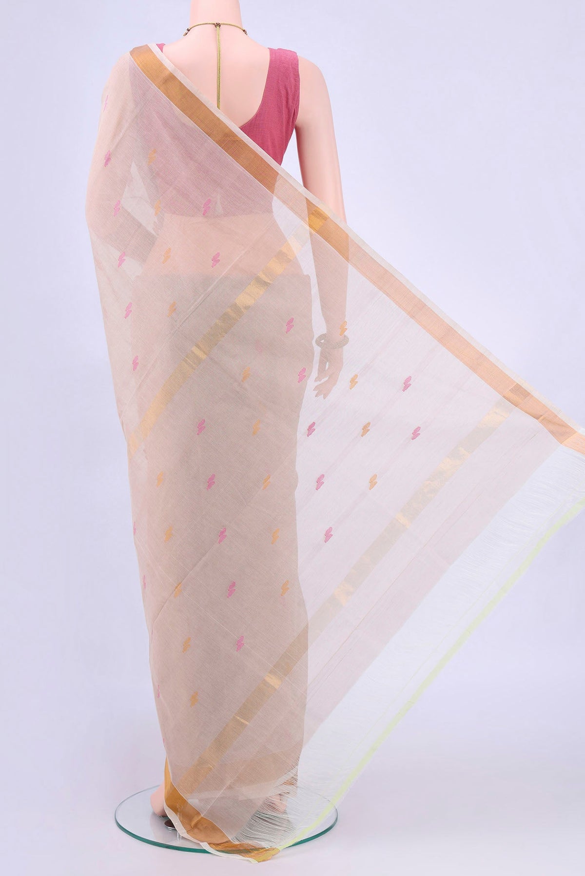 pallu body