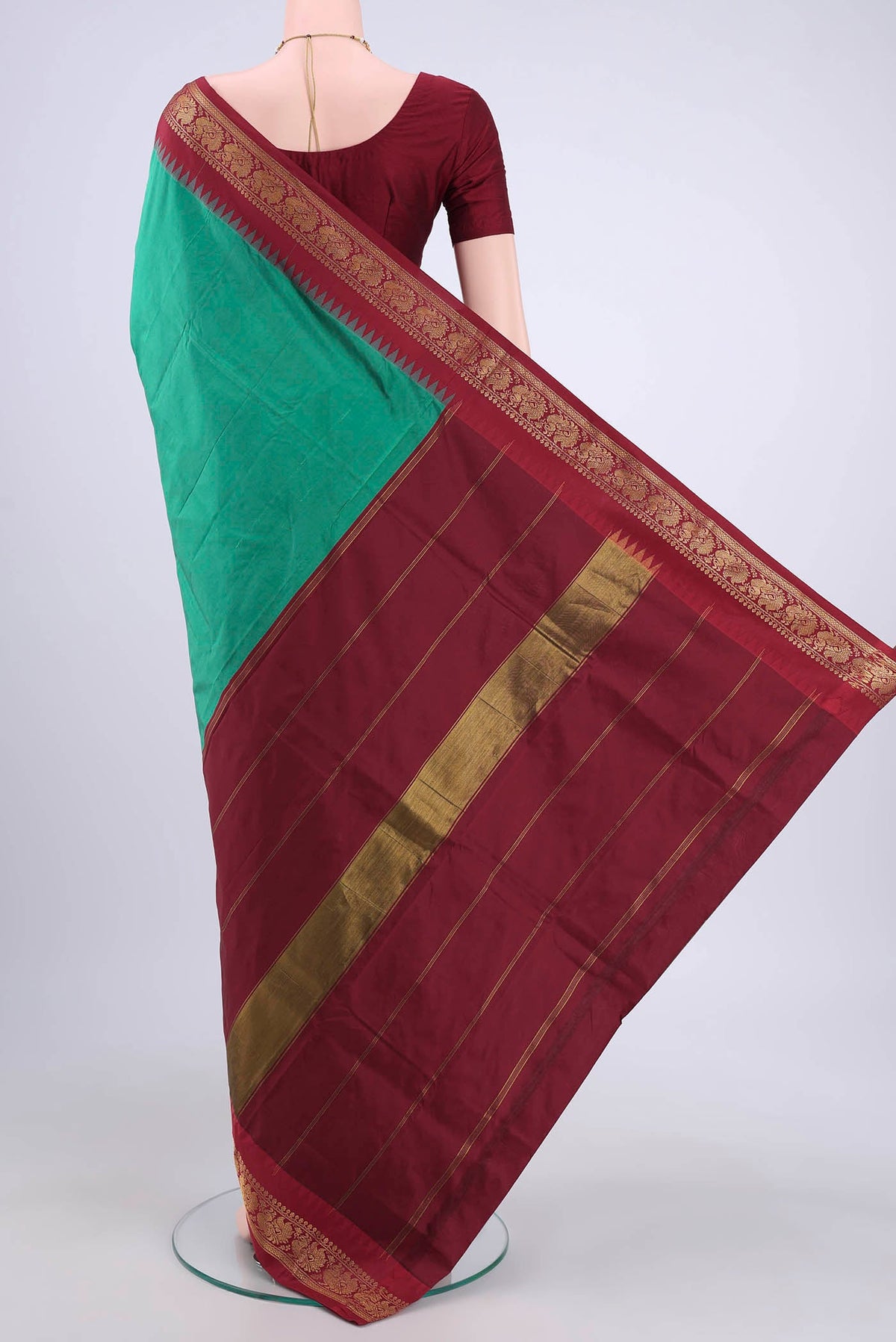 pallu body