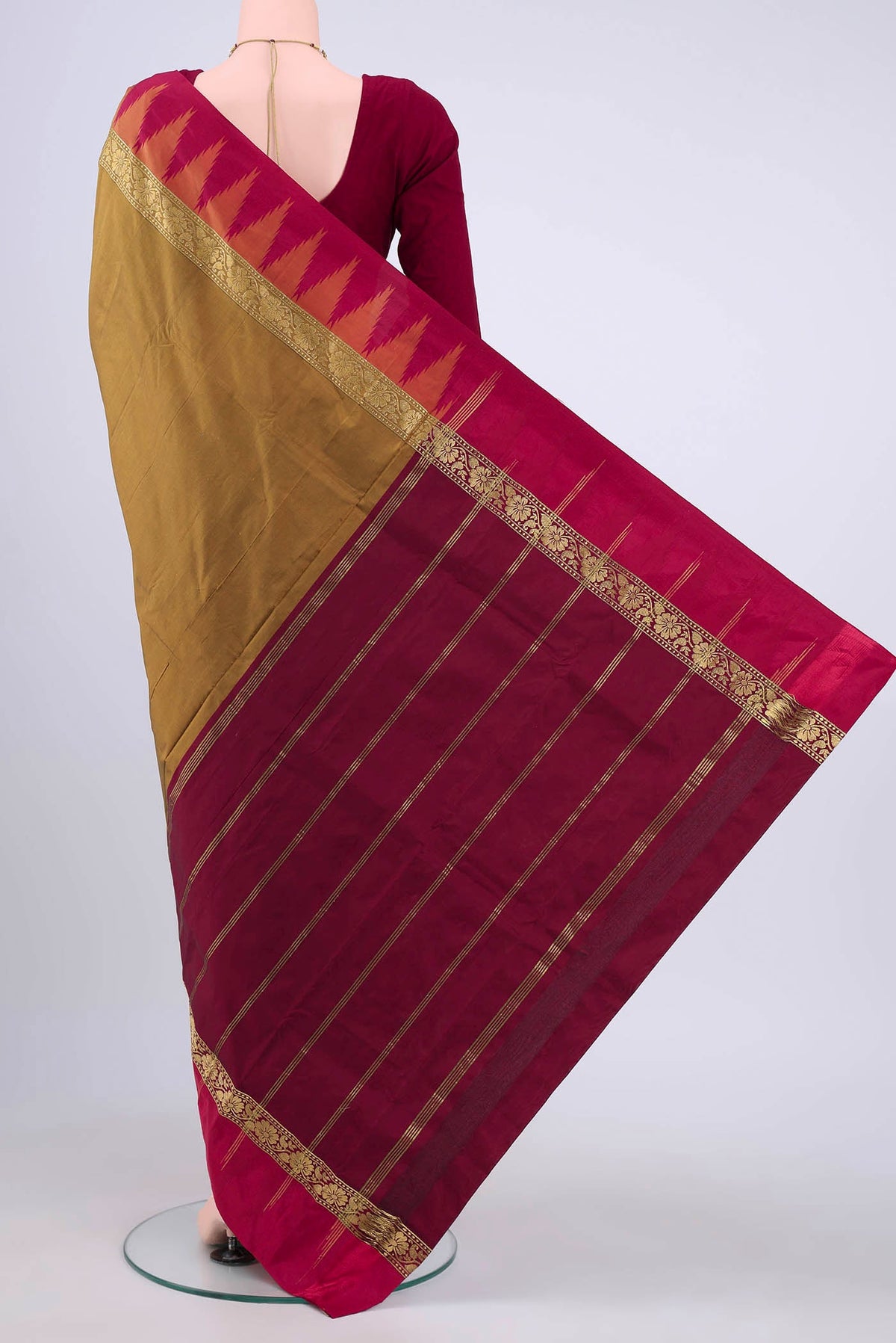 pallu body