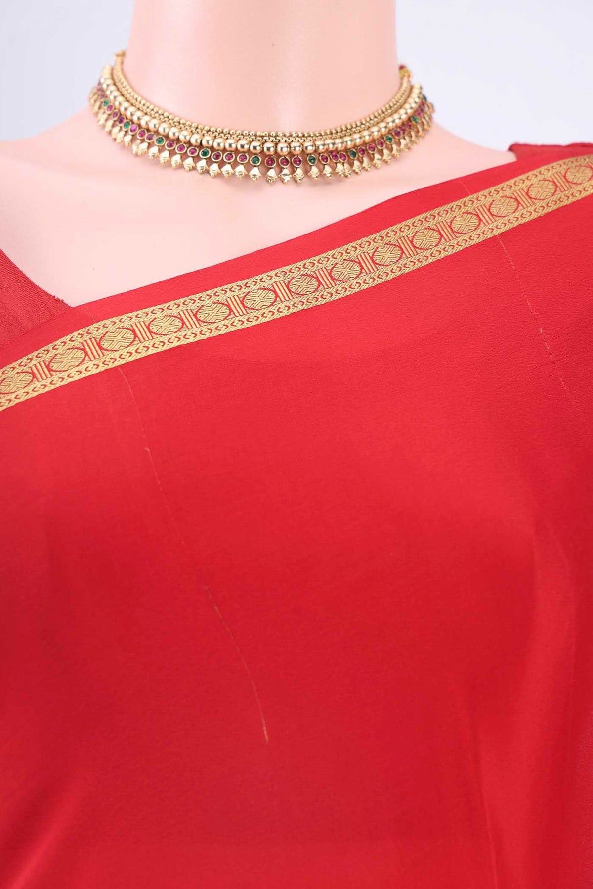 Border image of Red Mysore Crepe Saree with Jacquard design on the body and Zari Border