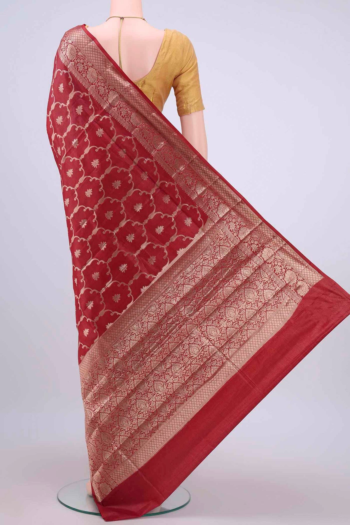pallu body