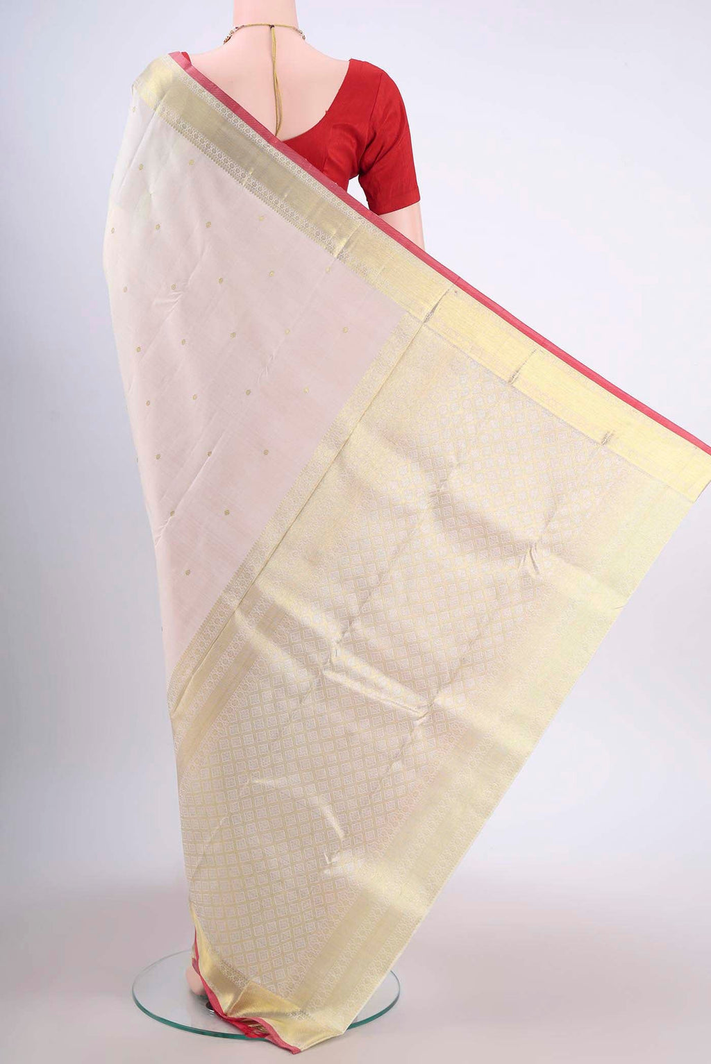 Flat view of Off White Dual Tone Kanchipuram Saree with Zari Brocade on the body and Zari Border