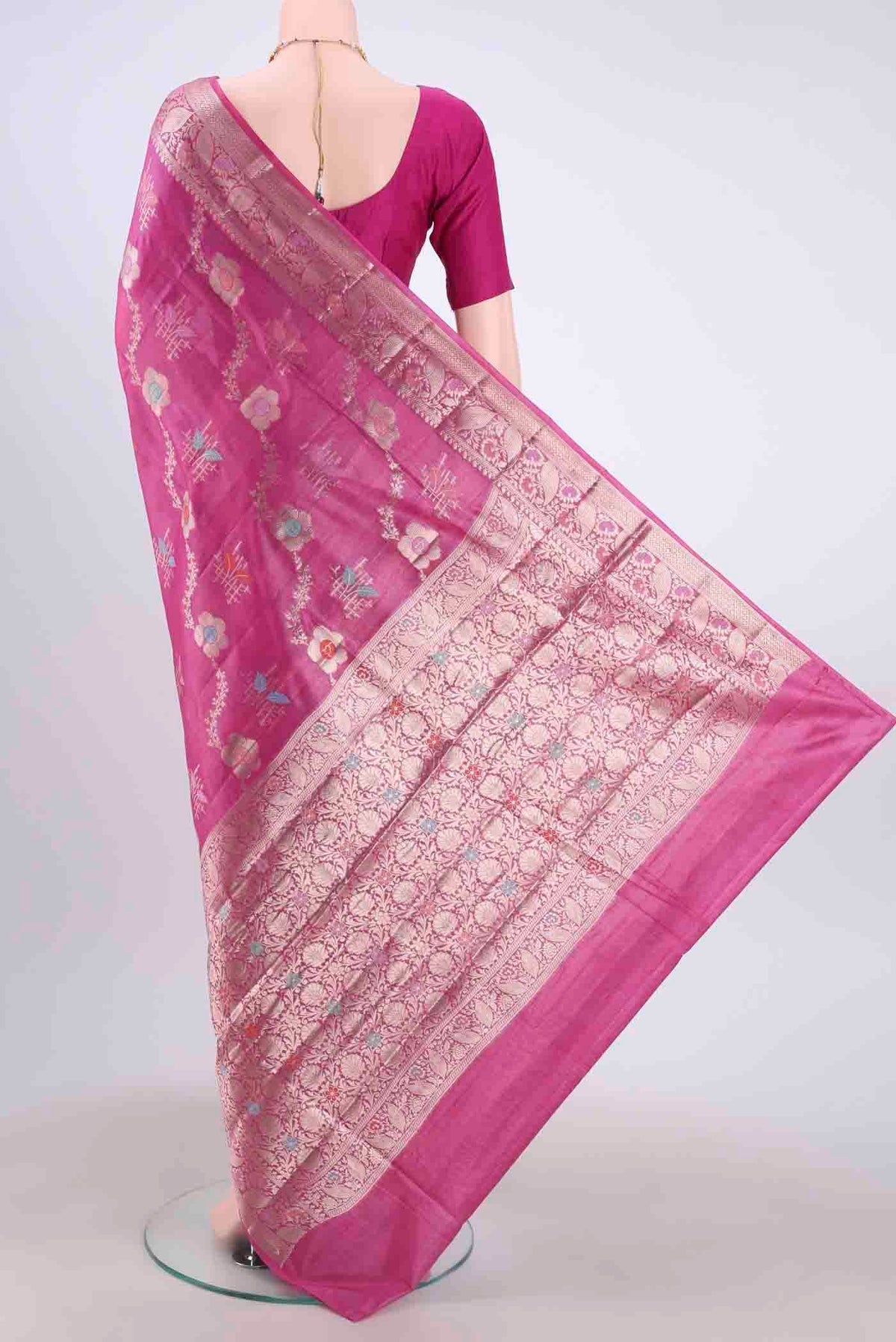 pallu body