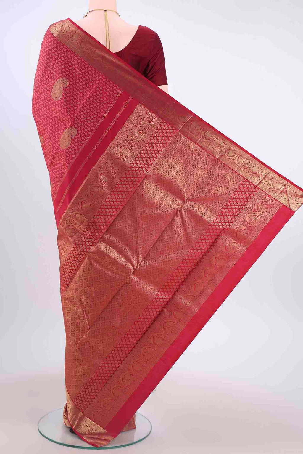 Flat view of Pure Silk Pure Zari Red Kanchipuram Saree with Jacquard With Zari Butta on the body and Zari Border
