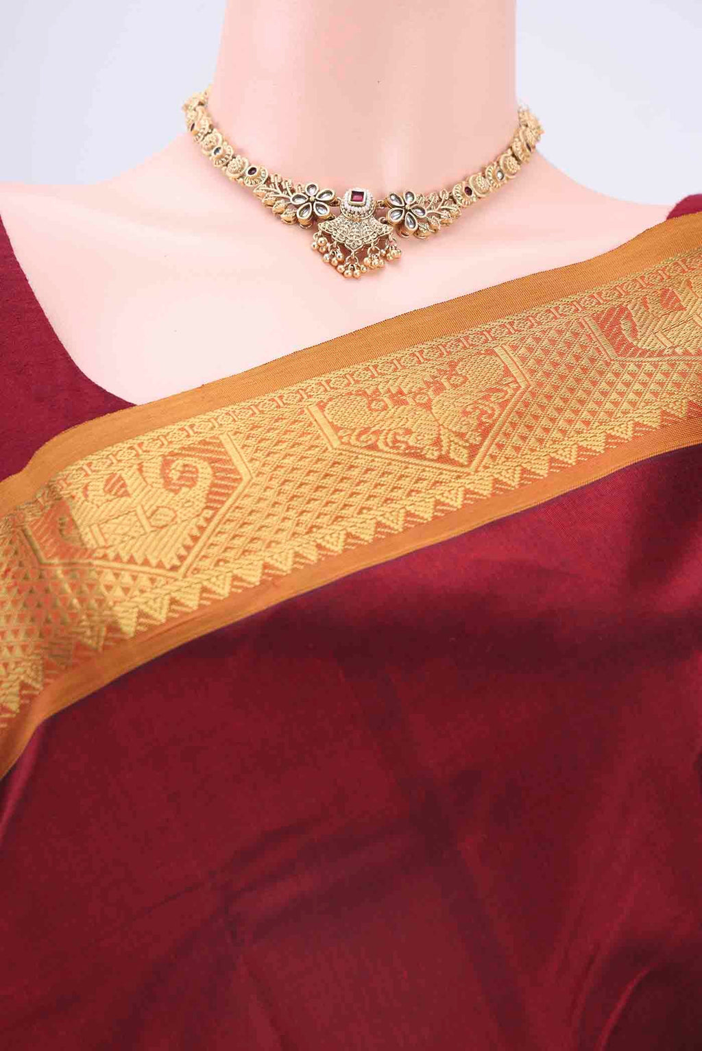 Border image of Maroon Coimbatore Silk Cotton Saree with Plain Body and Zari Border