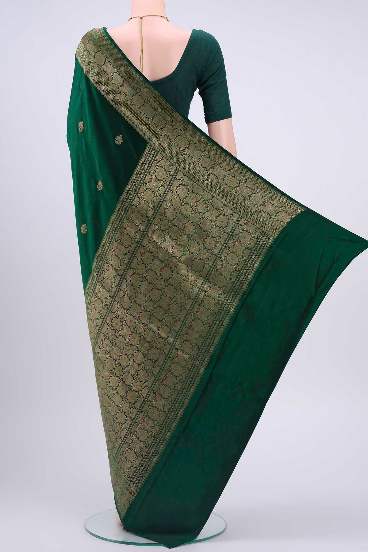 Flat view of Bottle Green Dual Tone Banarasi Silk Saree with Zari And Thread Butta on the body and Zari And Thread Border