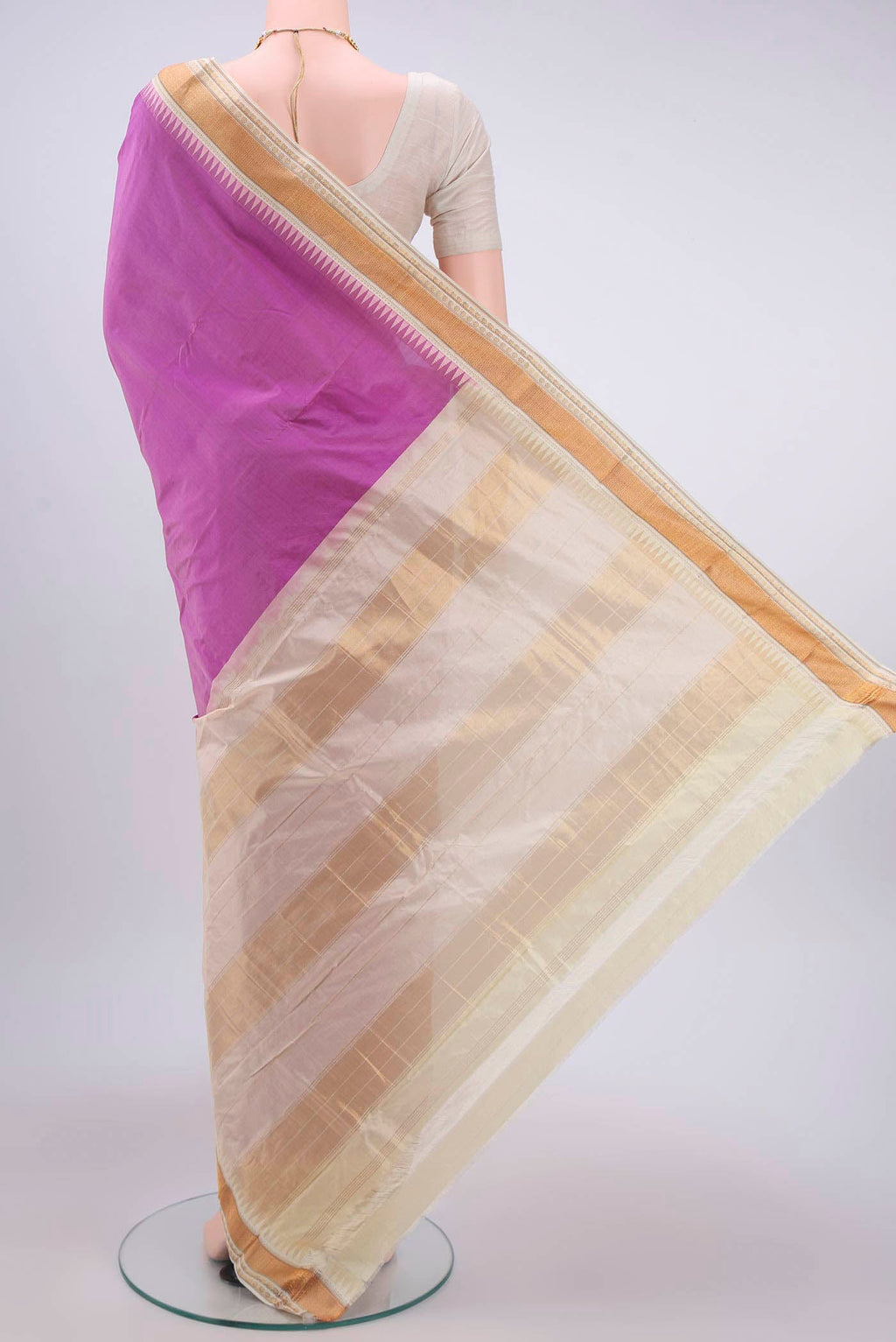 Flat view of Lavender Bangalore Silk - kadyal Saree with Plain Body and Zari Border