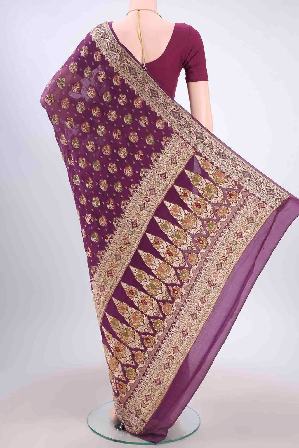 Flat view of Magenta Mysore Georgette Saree with Thread Brocade on the body and Thread Border
