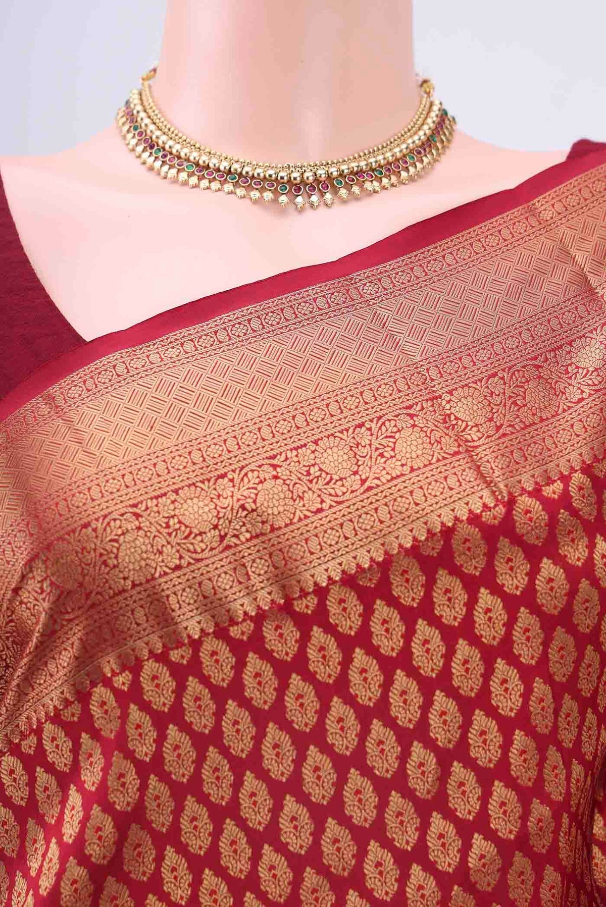 Border image of Maroon Bangalore Silk Saree with Zari Brocade on the body and Zari Border