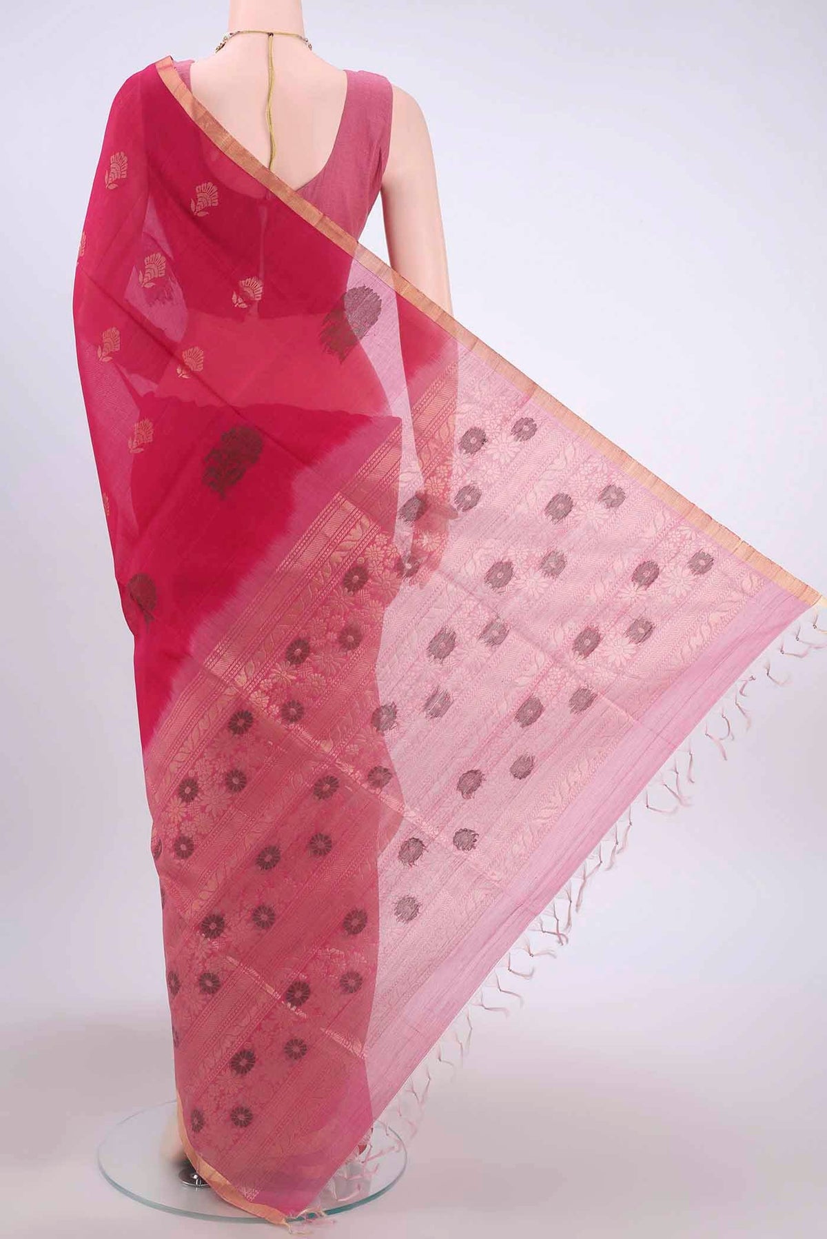 Flat view of Dark Pink Kora Cotton Saree with Zari Butta on the body and Zari Border