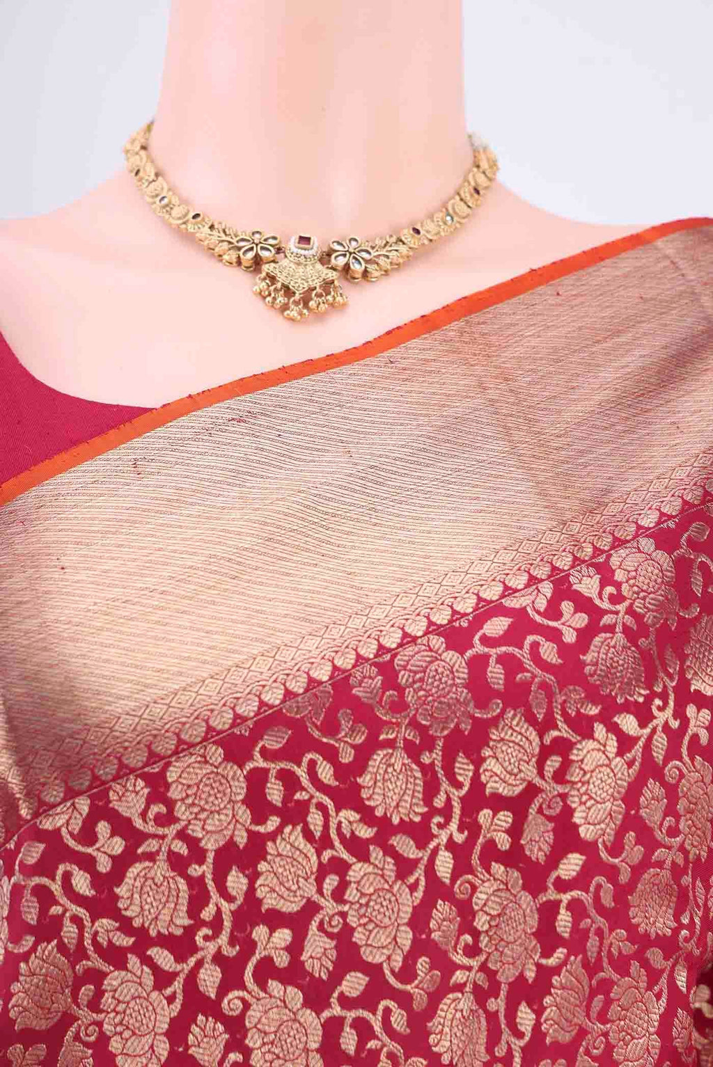 Border image of Maroon Kanchipuram Silk Saree with Zari Brocade on the body and Zari Border