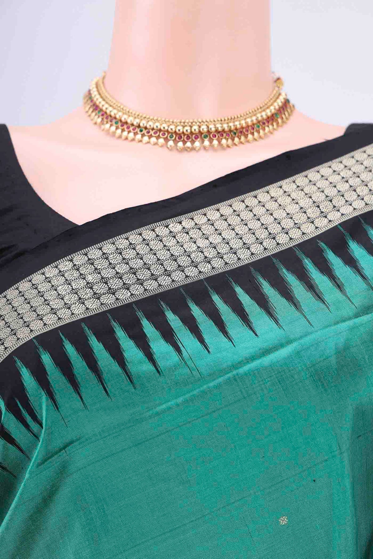 Border image of Sea Green Orissa Silk Saree with Thread Butta on the body and Temple Border. 
