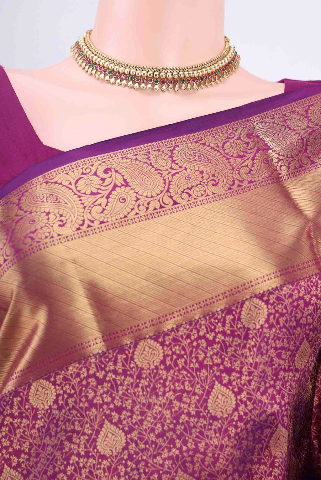 Border image of Purple Bangalore Silk Saree with Zari Brocade on the body and Zari Border