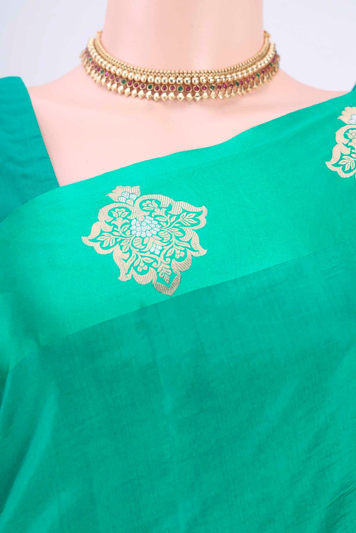Border image of Sea Green Banarasi Katan Silk Saree with Zari Butta on the body and Satin Border