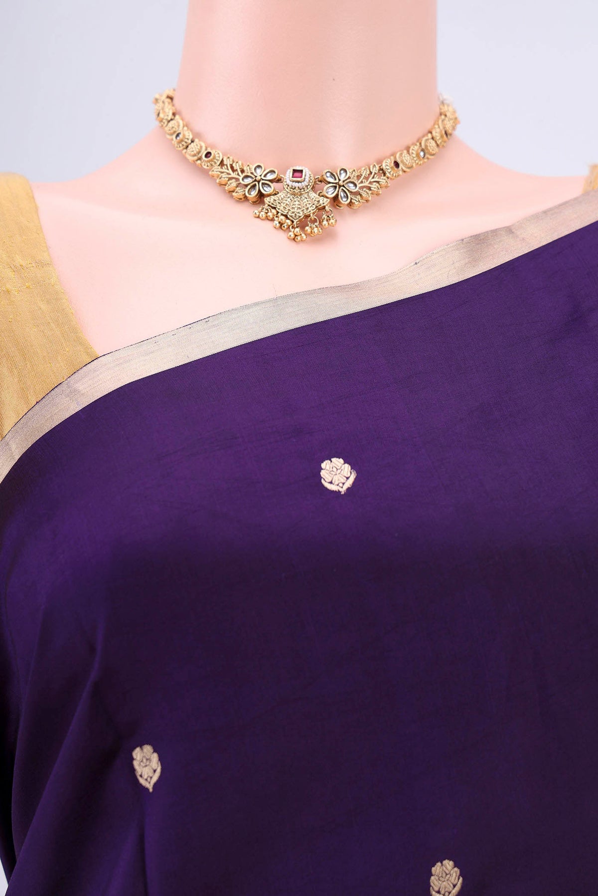 Border image of Purple Banarasi Katan Silk Saree with Zari Butta on the body and Zari Border. 