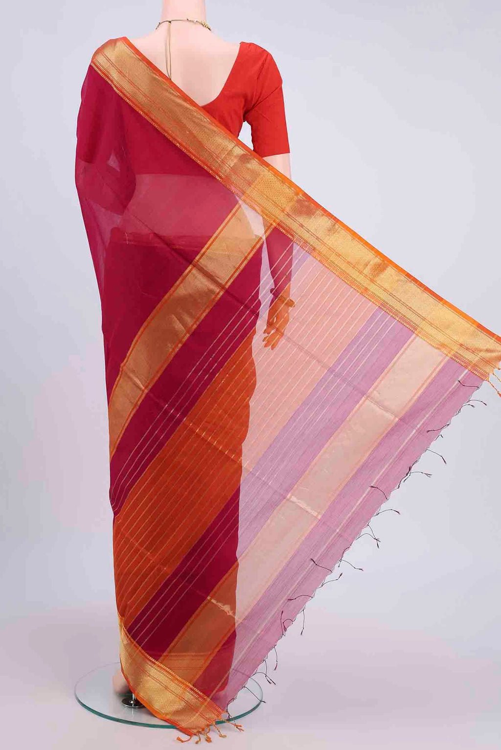 Flat view of Rani Pink Maheshwari Silk Cotton Saree with Plain Body and Zari Border