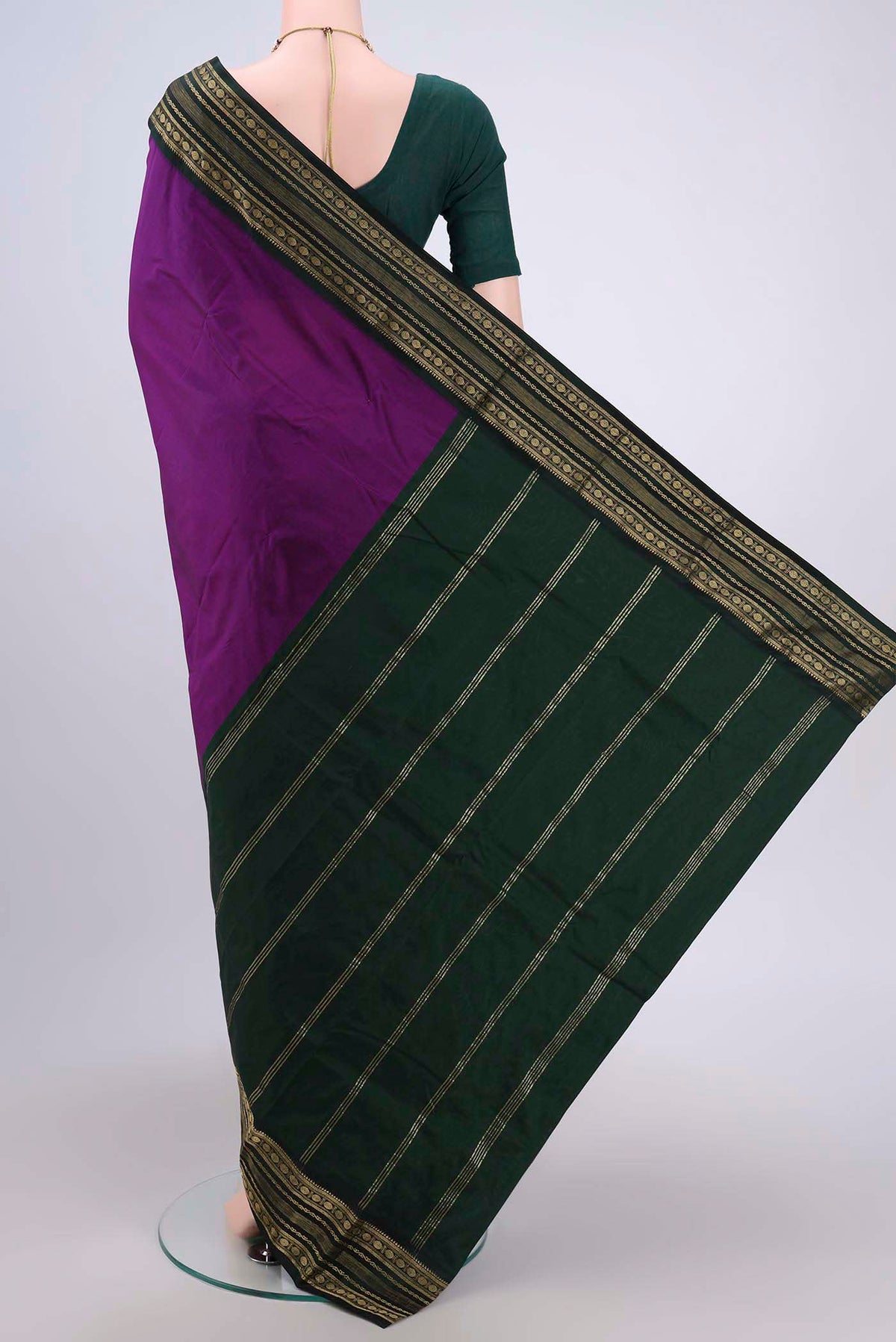 Flat view of Purple Dual Tone Blended Bangalore Silk Saree with Plain Body and Zari Border. 