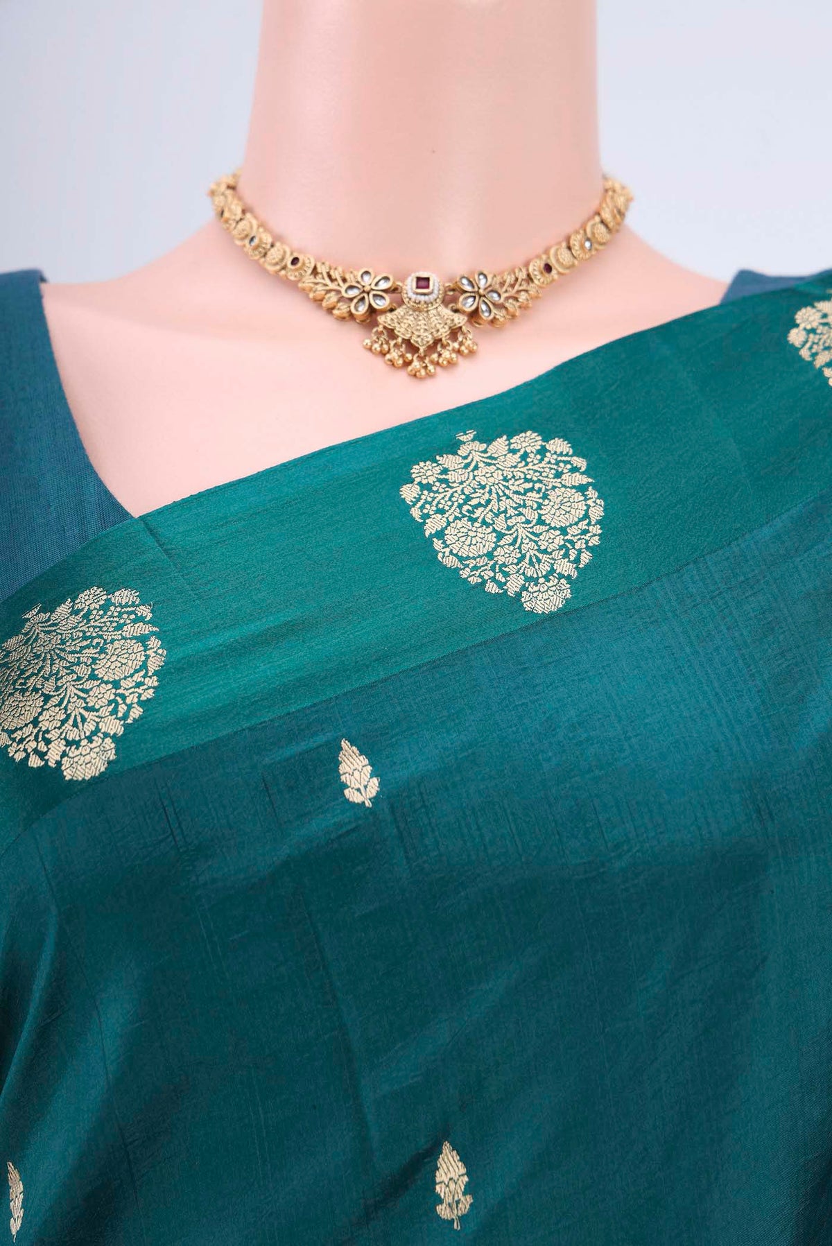 Border image of Sea Green Banarasi Katan Silk Saree with Zari Butta on the body and Zari Border. 