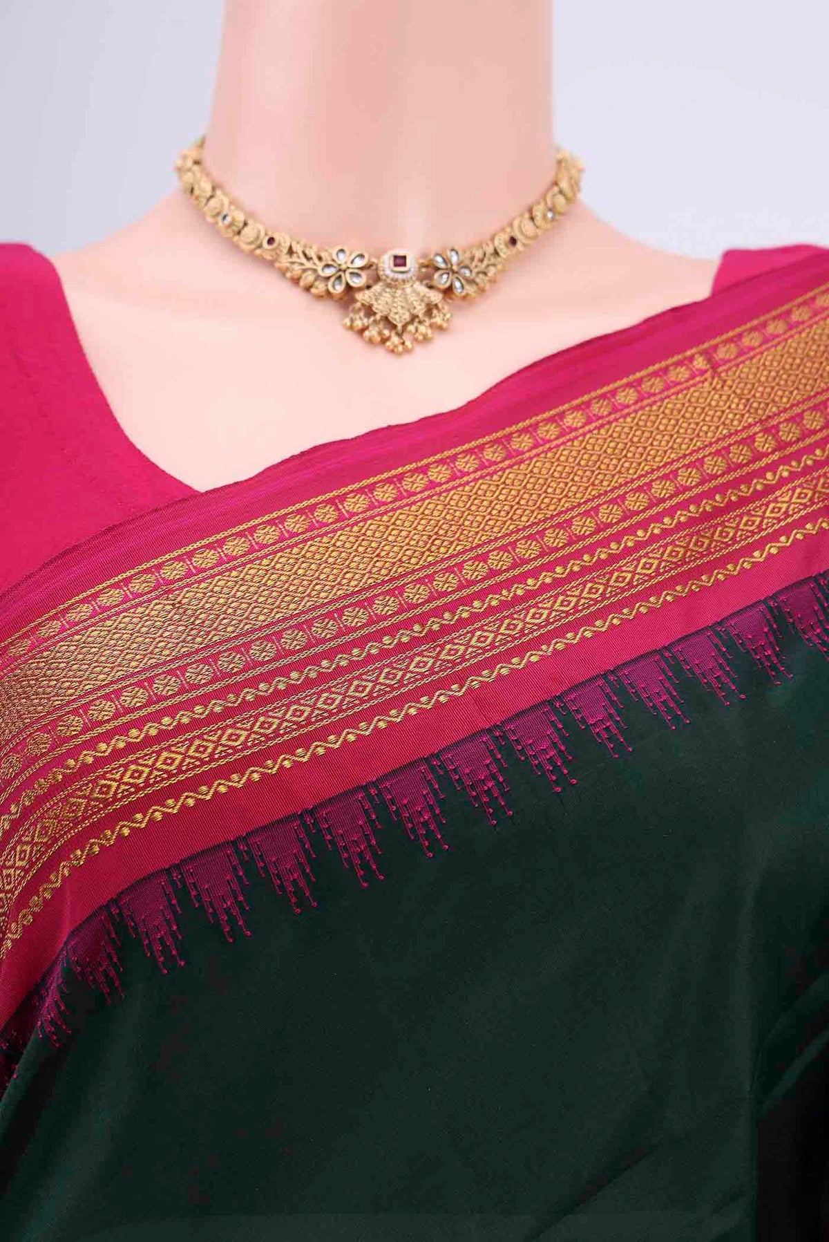 Border image of Maroon Dual Tone Blended Bangalore Silk Saree with Plain Body and Zari Border. 