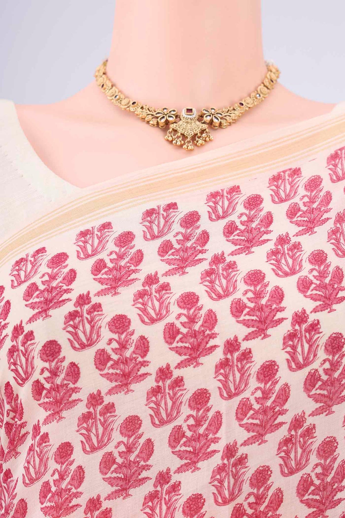 Border image of Off White Tussar Silk Saree with Floral Print on the body and Thread Border. 