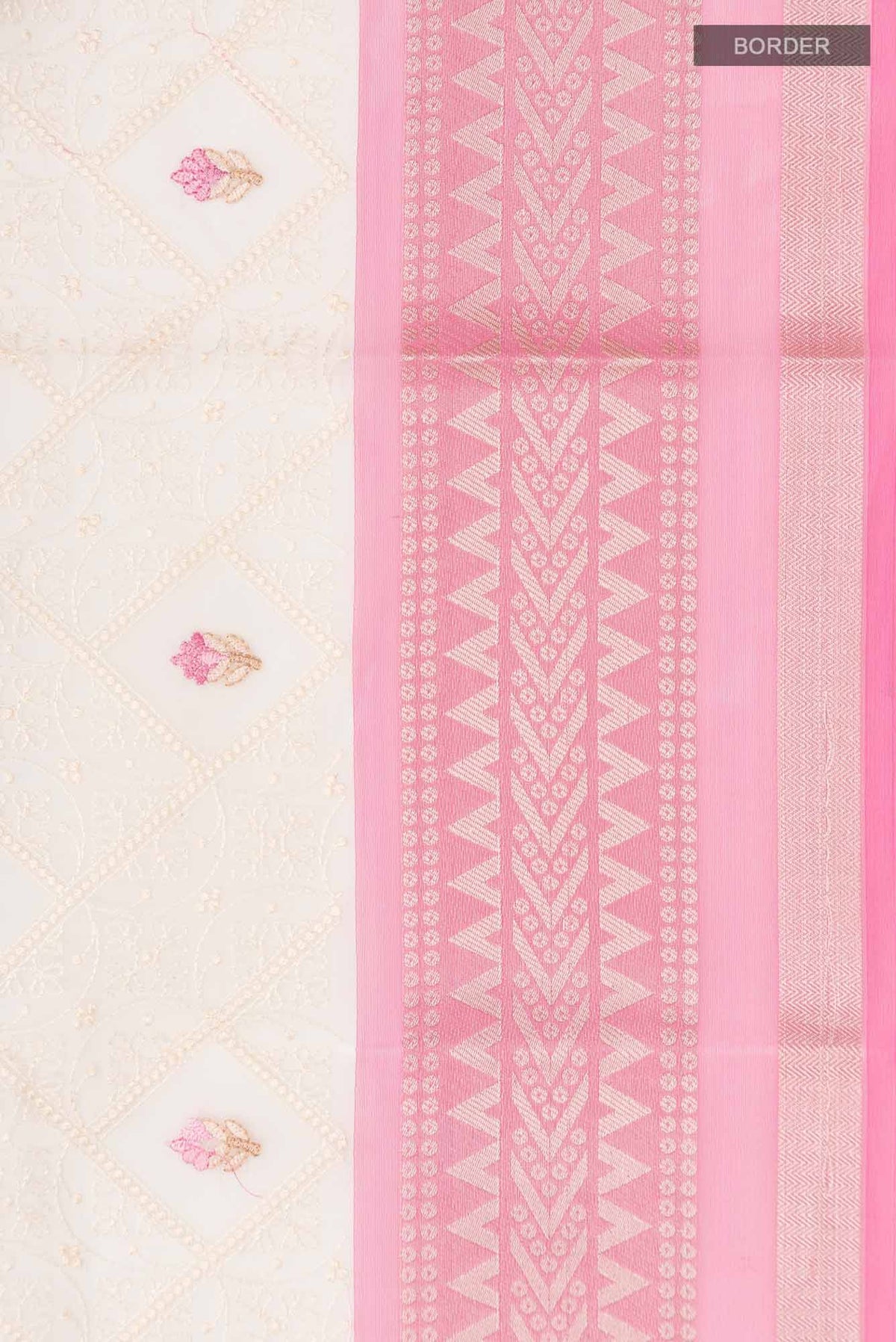 Border image of Cream Blended Kora Cotton Saree with Embroidery on the body and Zari Border. 