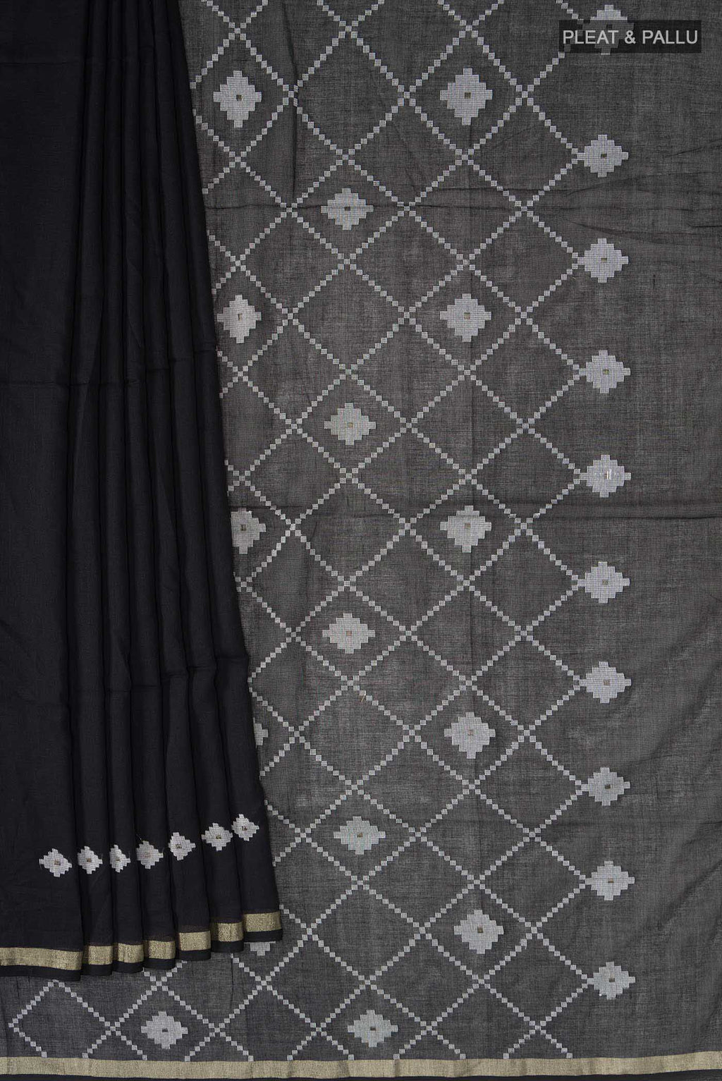 Pleats and pallu of Black Bengal Cotton Saree with Plain Body and Zari Border