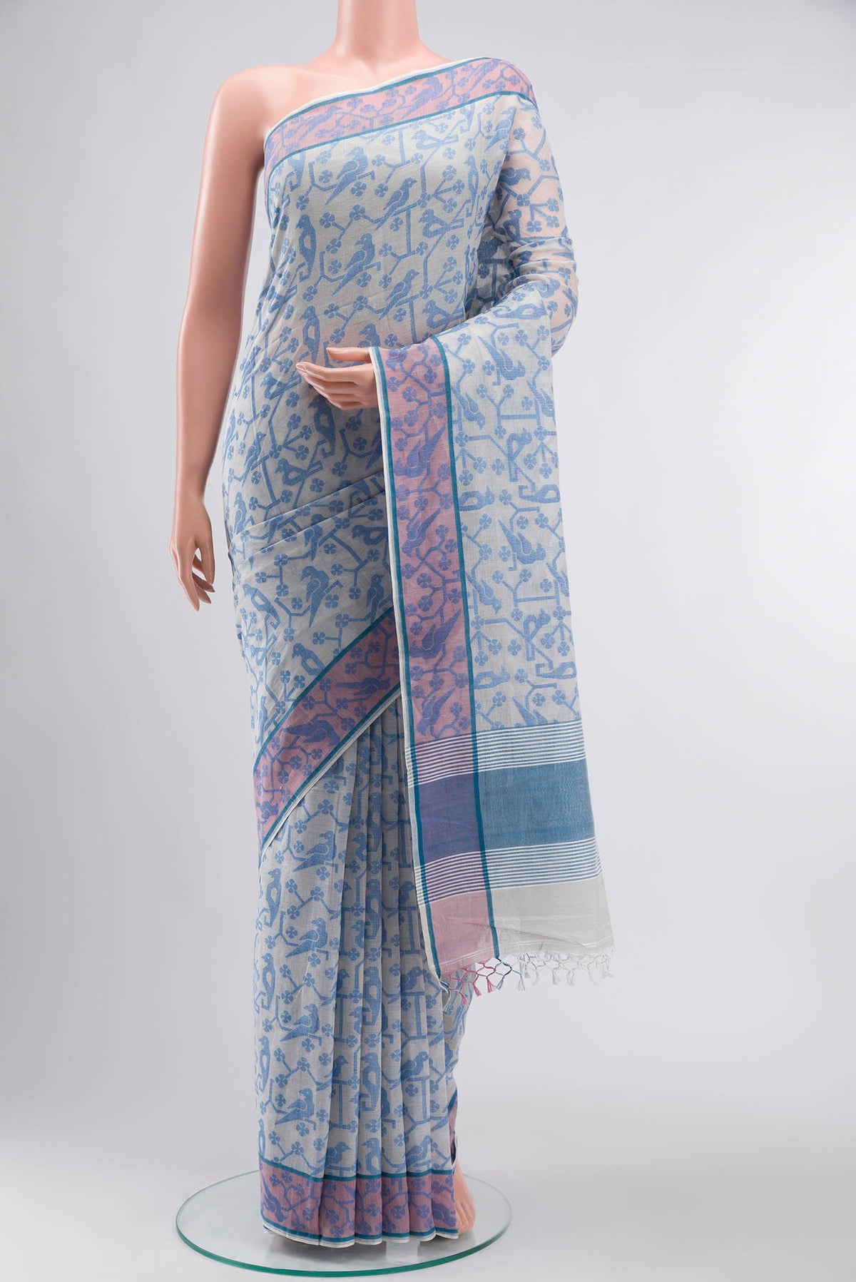Cream Bengal Cotton Saree with Jamdani on the body and Thread Border displayed on a mannequin