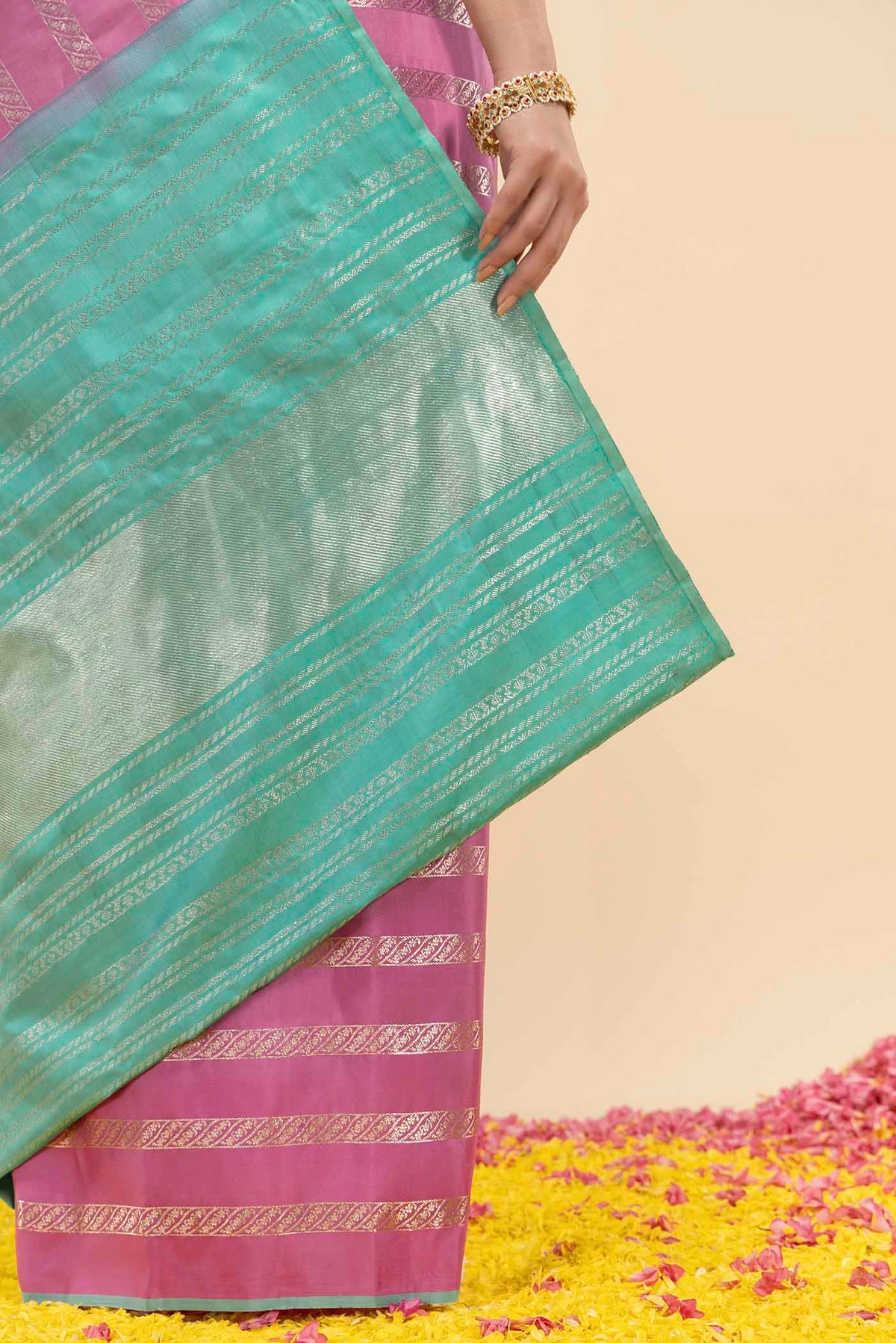 blouse closeup