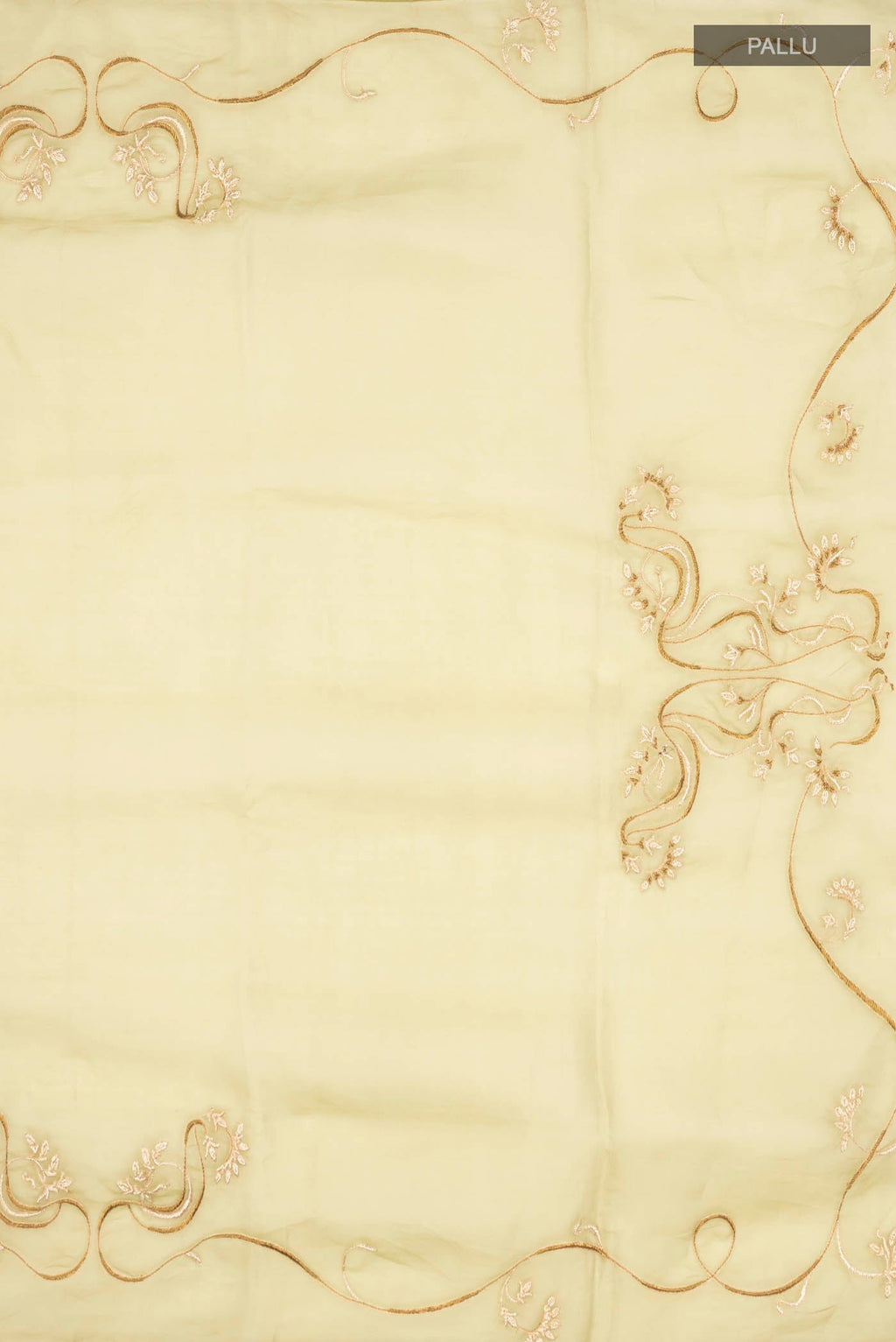 Close up image of the pallu of Green Organza Silk Saree with Plain Body and Embroidery Border