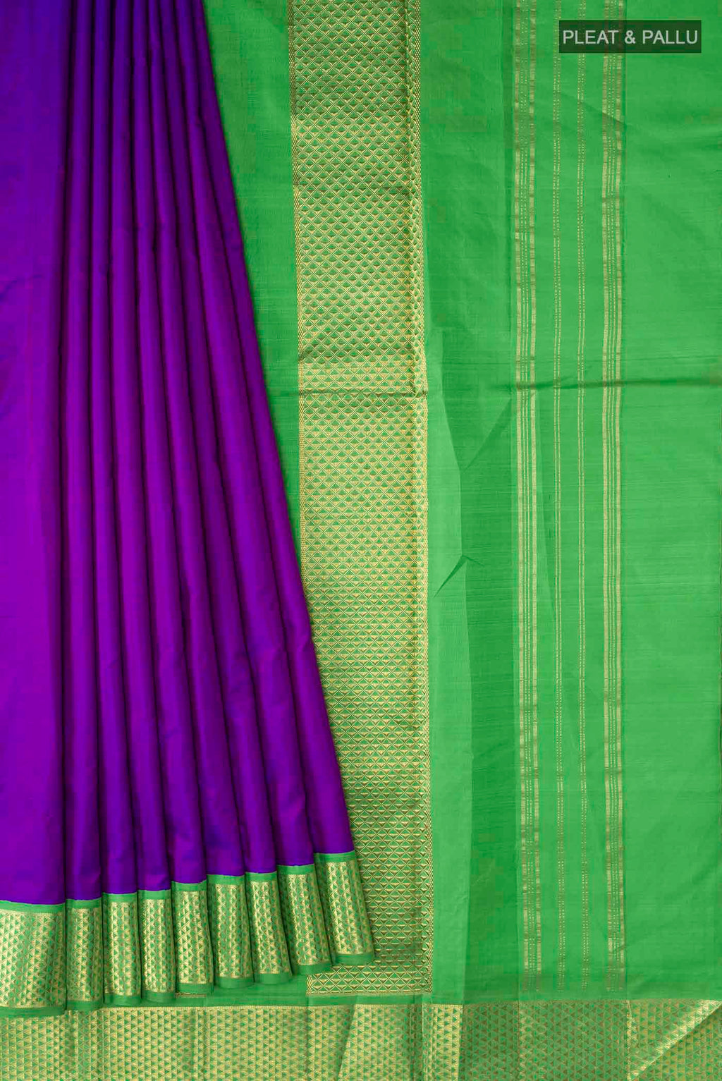 Pleats and pallu of Purple Kanchipuram Silk Nine Yards Saree with Plain Body and Zari Border