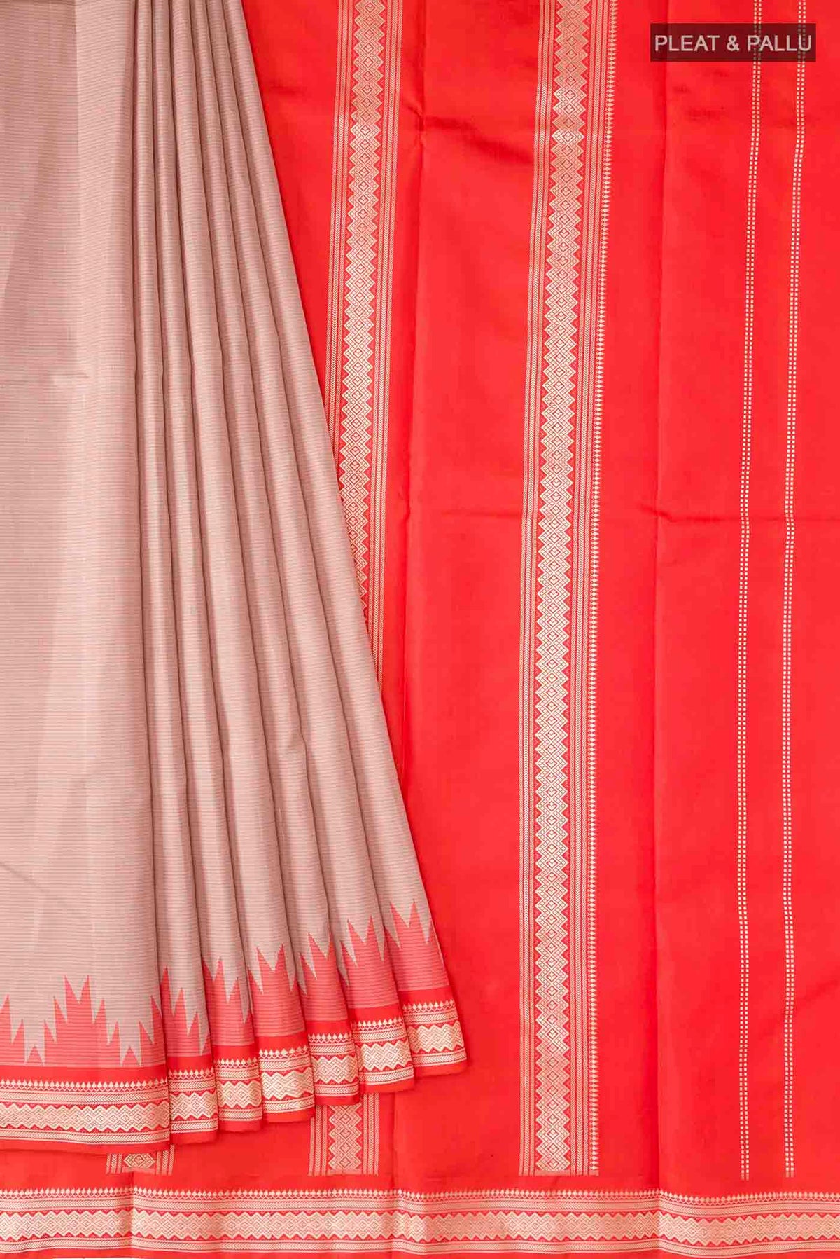 pleats pallu