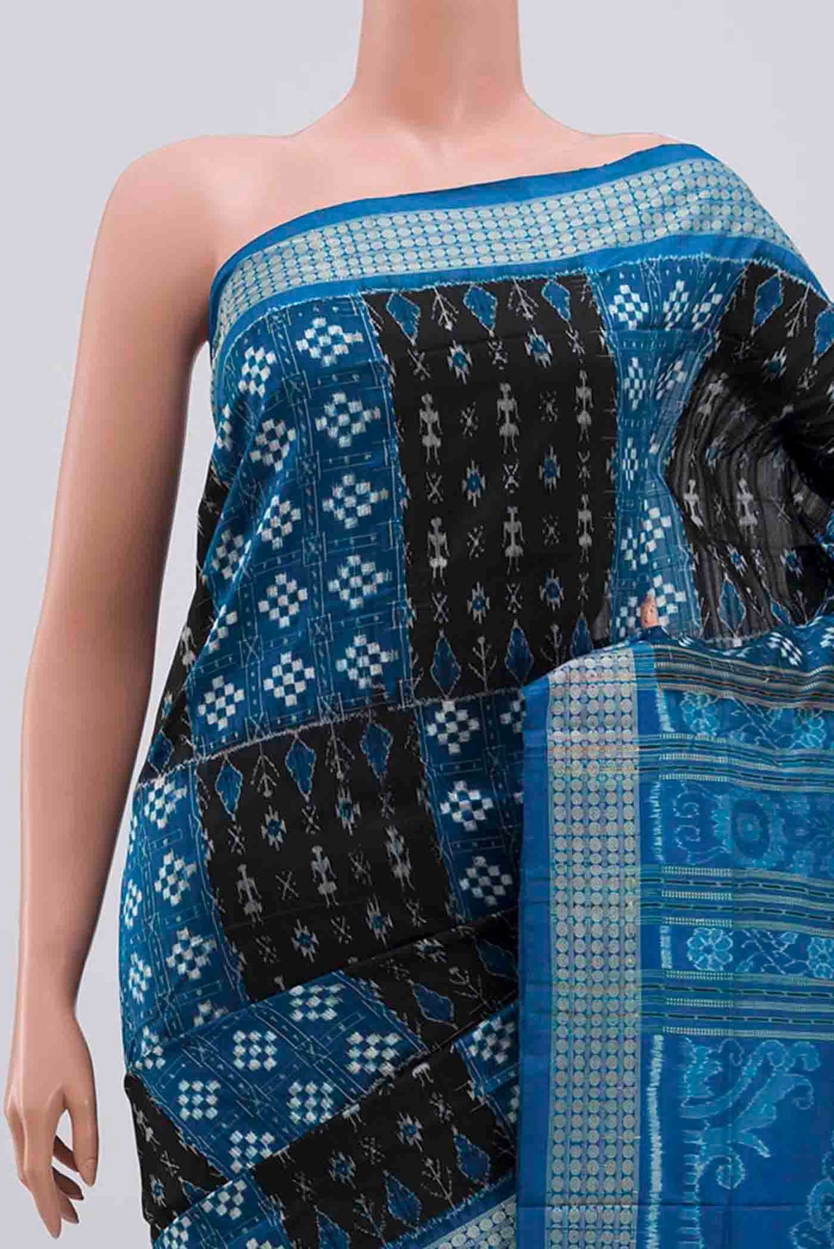 Border image of Multi Color Orissa Silk Saree with Ikat design on the body and Thread Border