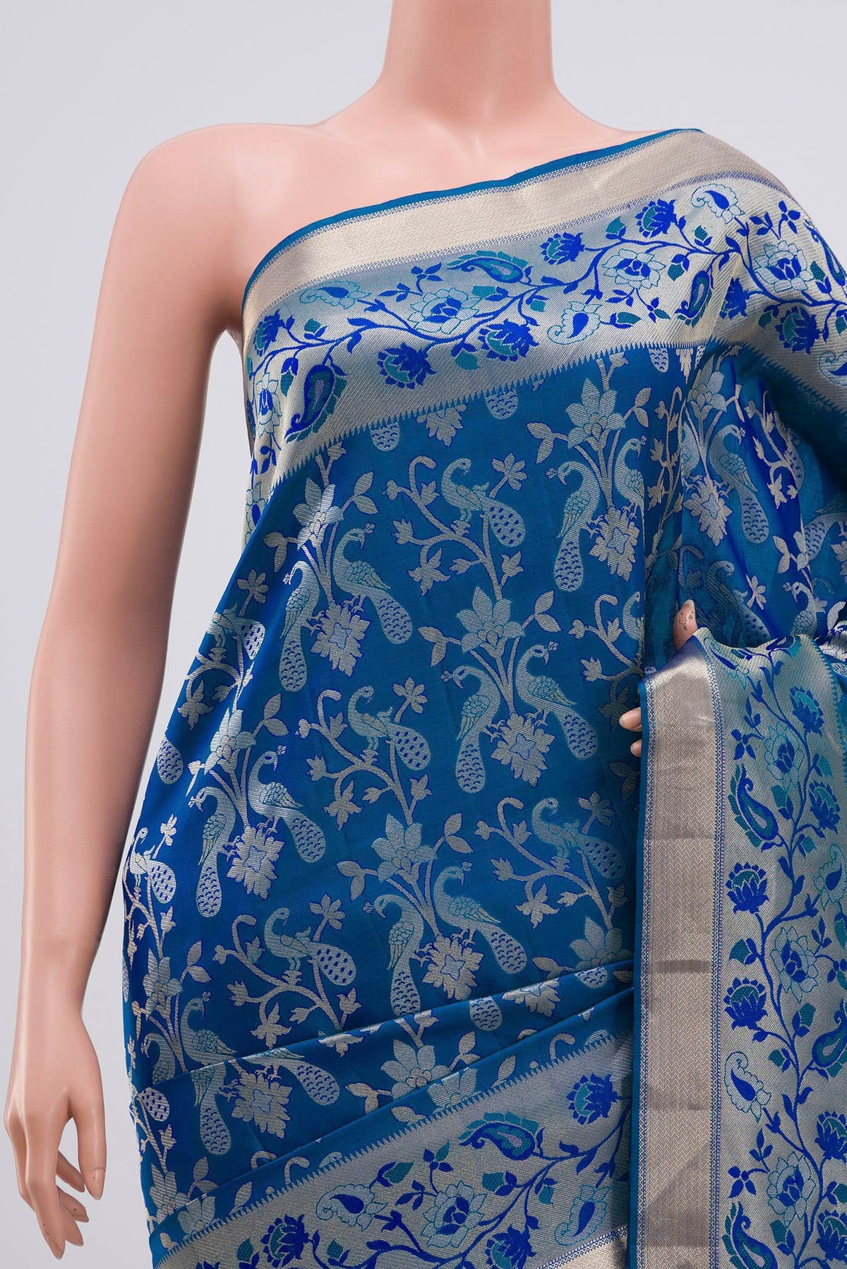 Border image of Blue Soft Silk Saree with Zari Brocade on the body and Zari Border. 