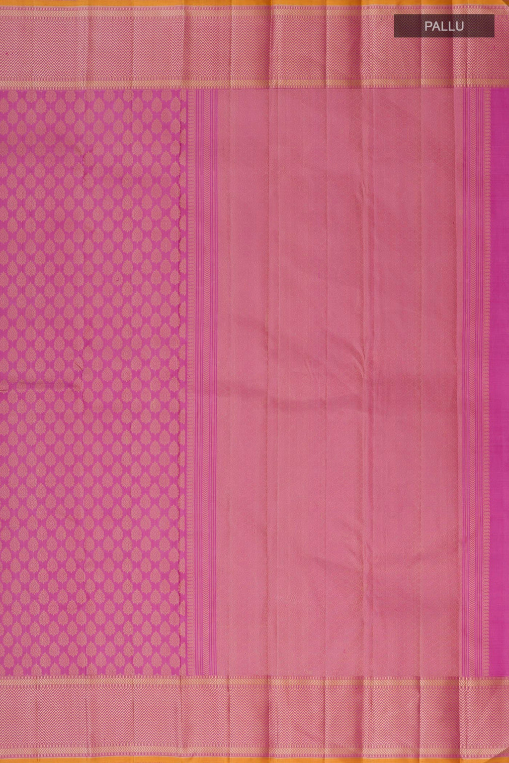 Close up image of the pallu of Lavender Kanchipuram Silk Saree with Jacquard design on the body and Thread Border. 