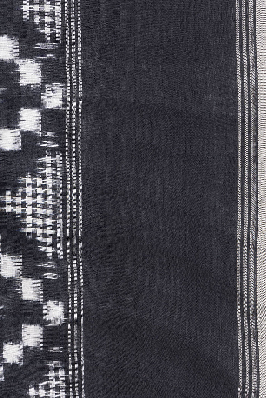 Border image of Black Dual Tone Double Ikat Saree with Ikat Print on the body and Plain Border. 