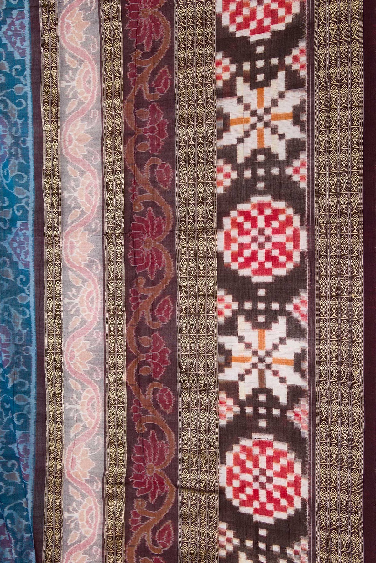 Border image of Blue Dual Tone Double Ikat Saree with Ikat Print on the body and Thread Border. 