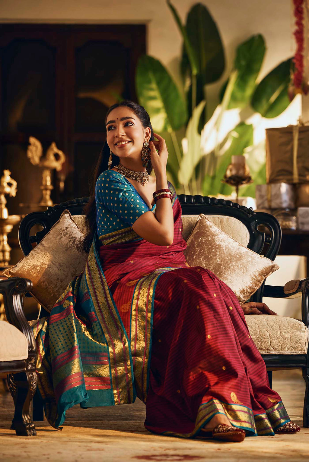 Aaradhya-Pink with Maroon Dual Tone Kanchipuram Silk Saree