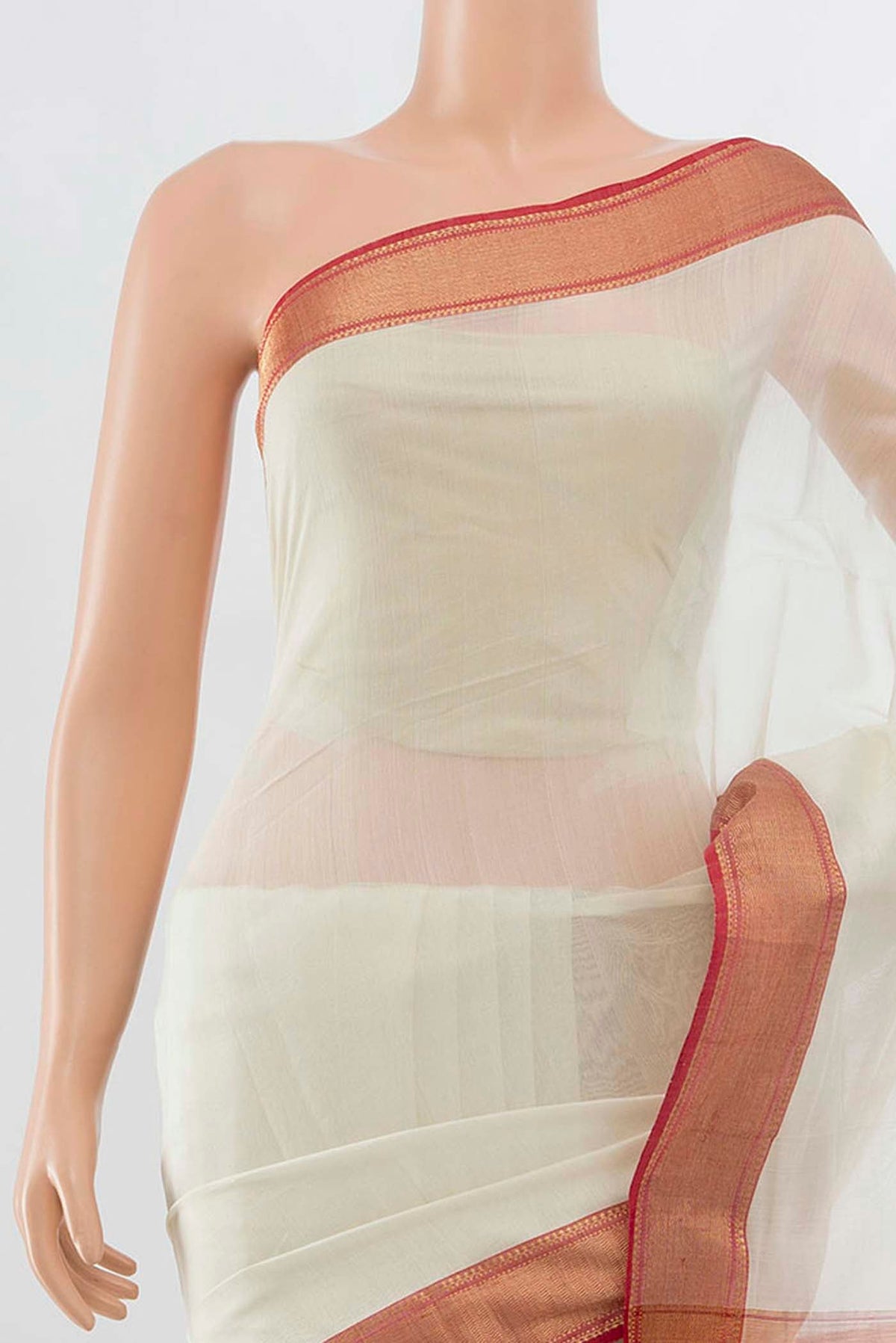 Border image of Cream Maheshwari Silk Cotton Saree with Zari Butta on the body and Silk Border