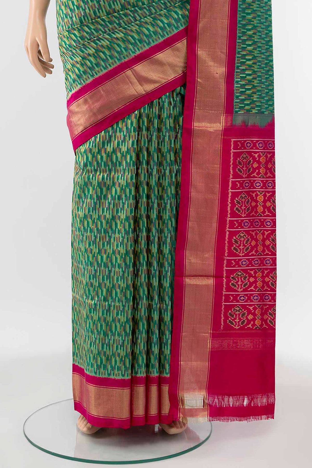 Pleats and pallu of Green Pochampally Silk Saree with Ikat Print on the body and Silk Border