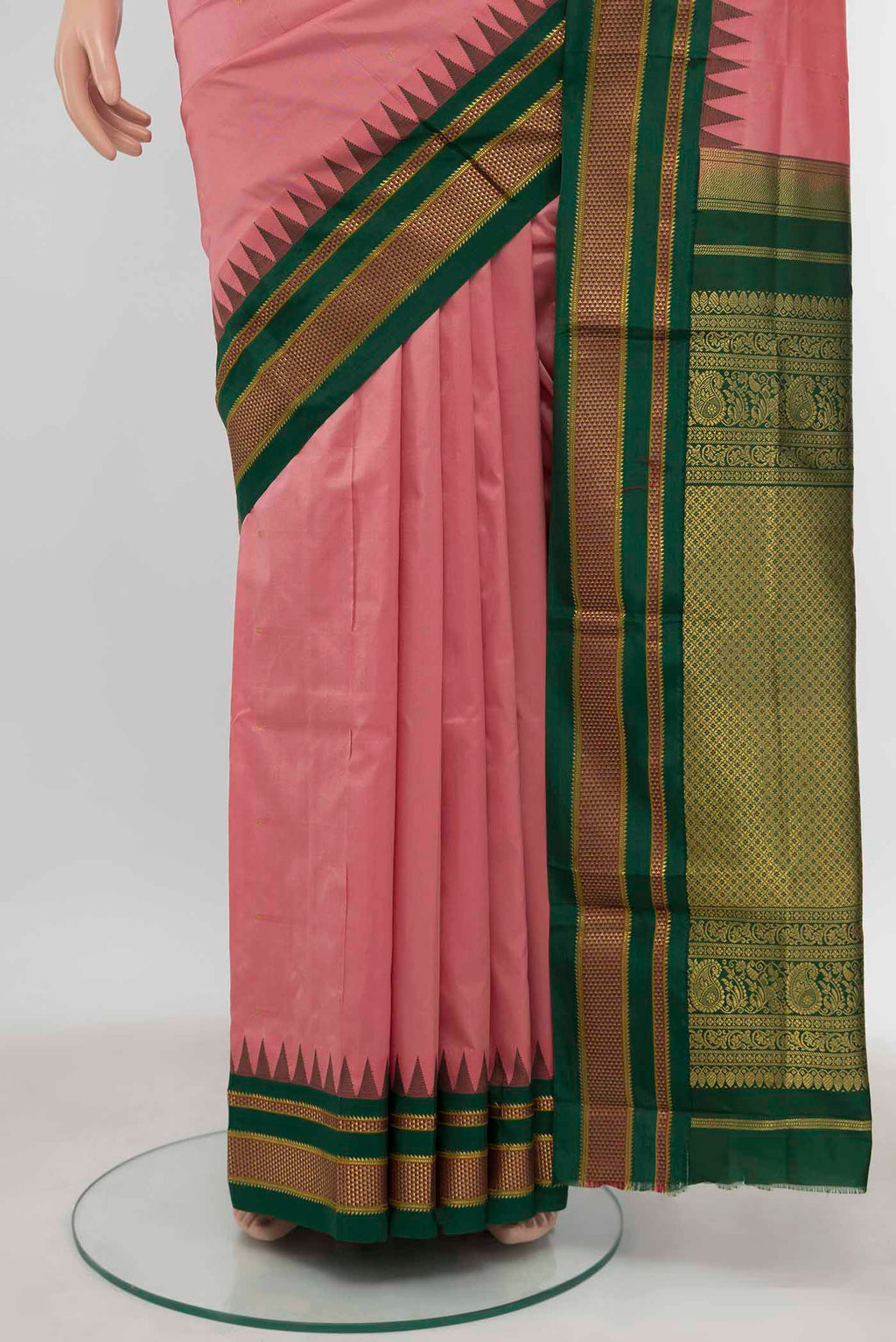 Pleats and pallu of Peach Bangalore Silk - kadyal Saree with Zari Butta on the body and Silk Border