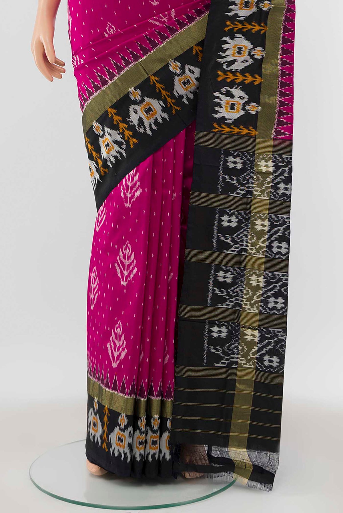 pleats pallu
