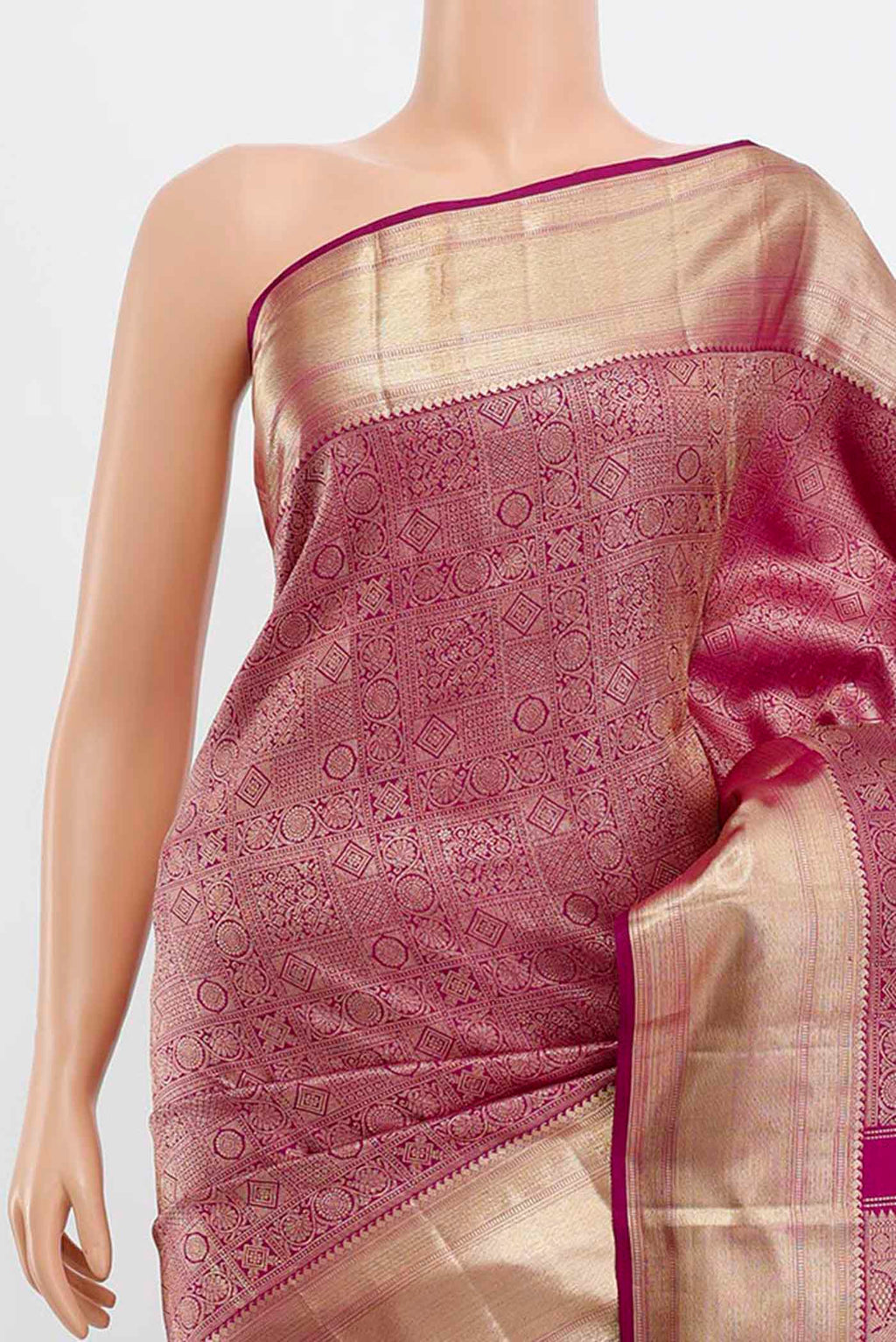 Border image of Purple Kanchipuram Silk Saree with Zari Butta on the body and Silk Border. 
