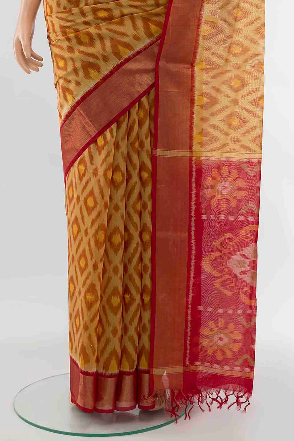 pleats pallu