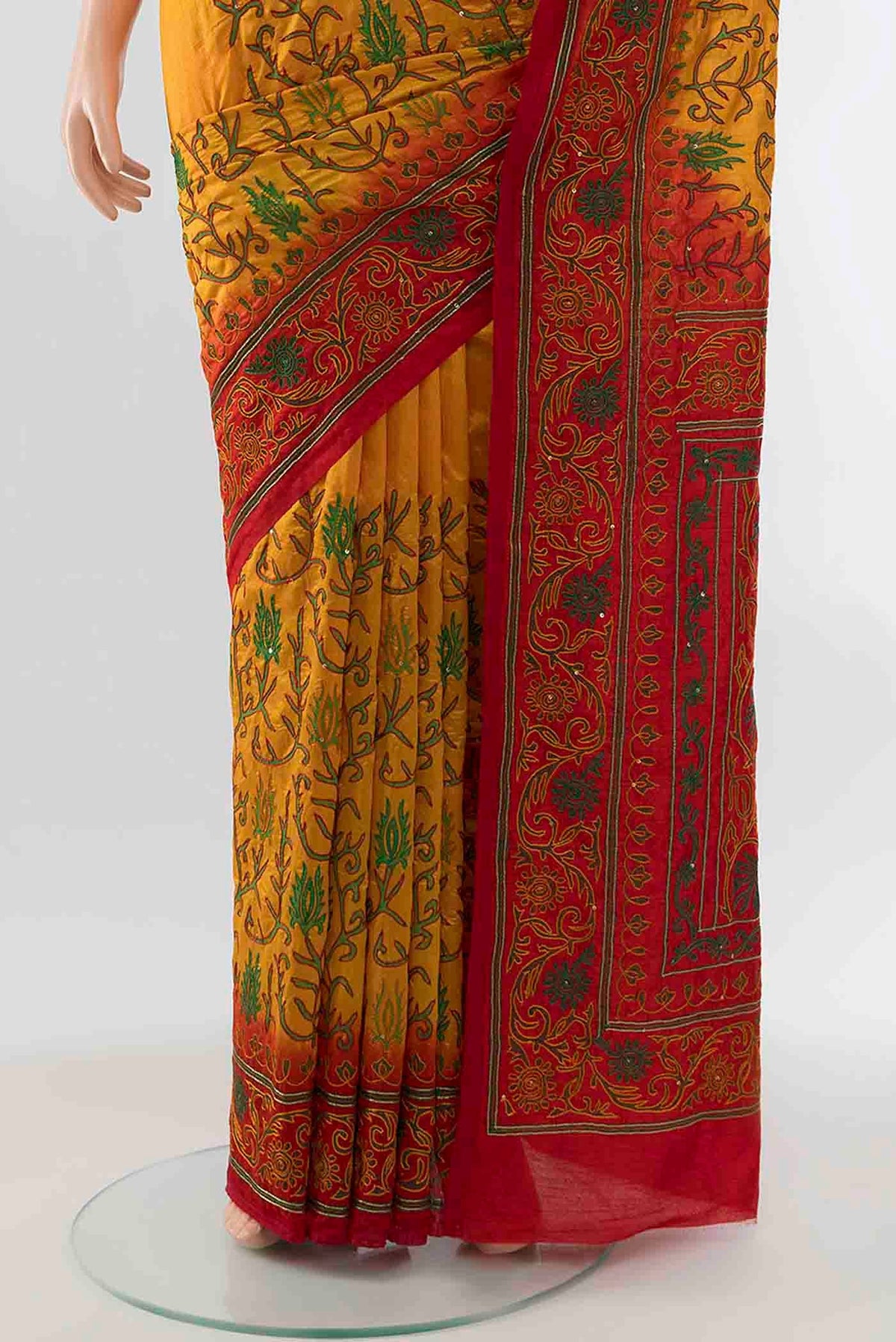 Pleats and pallu of Yellow Blended Raw Silk Saree with Embroidery on the body and Embroidery Border