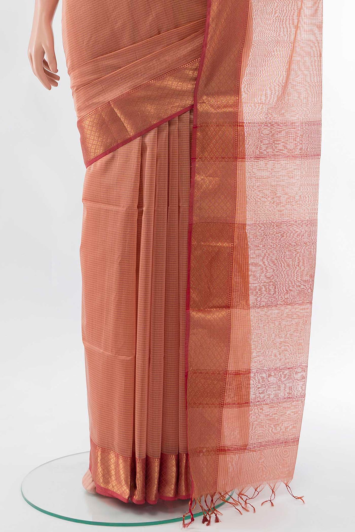 pleats pallu