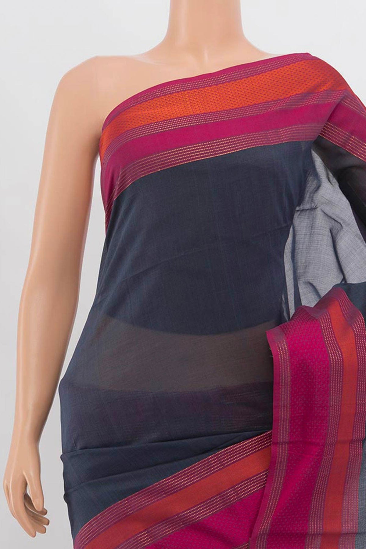 Border image of Grey Maheshwari Silk Cotton Saree with Zari Butta on the body and Silk Border. 